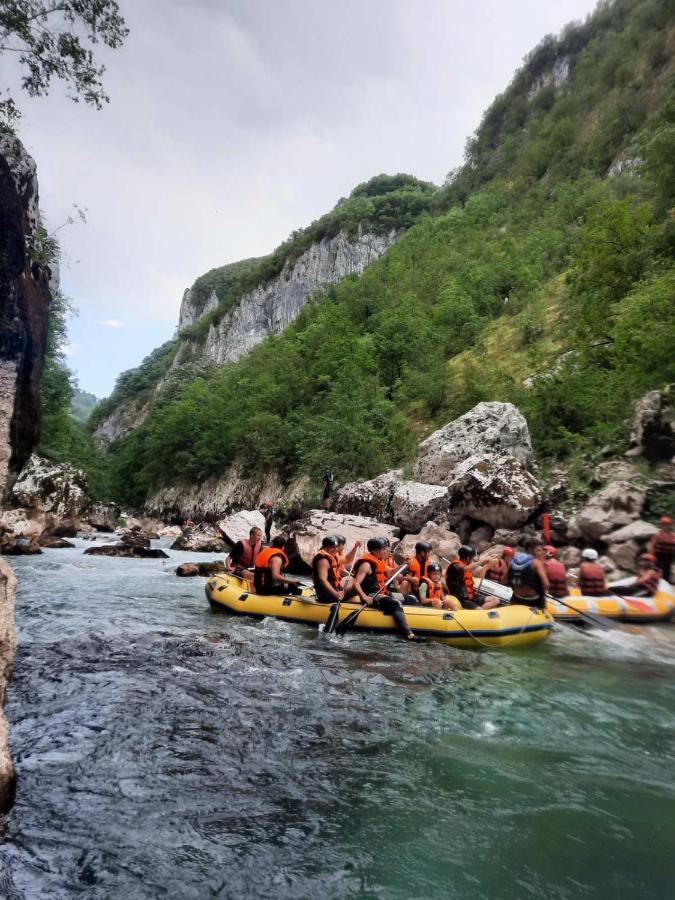 Apartman Square Mostar Eksteriør billede
